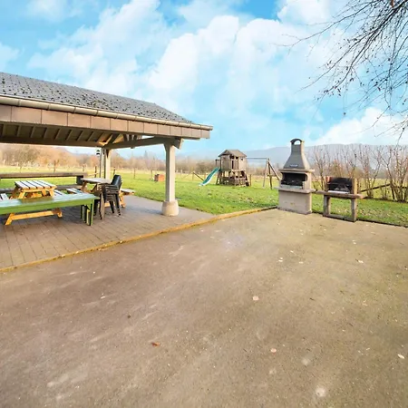 Elegant Ardennes Retreat, Cleaning Included * Petit-Thier