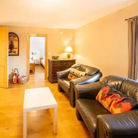 Elegant Ardennes Retreat, Cleaning Included * Petit-Thier