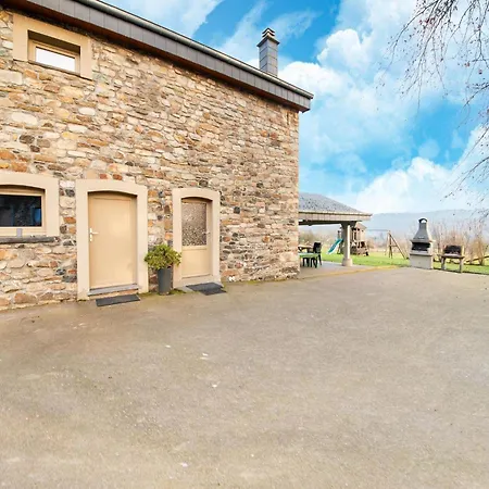 Elegant Ardennes Retreat, Cleaning Included Dom wakacyjny Petit-Thier